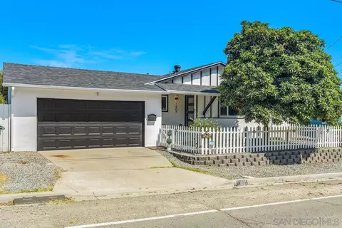1805 69th St, Lemon Grove, CA 91945 photo 4