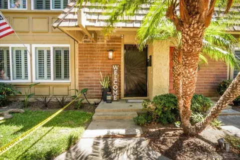 18195 Canyon Ct, Fountain Valley, CA 92708