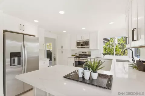 10139 Canyonridge Pl, Spring Valley, CA 91977 photo 6
