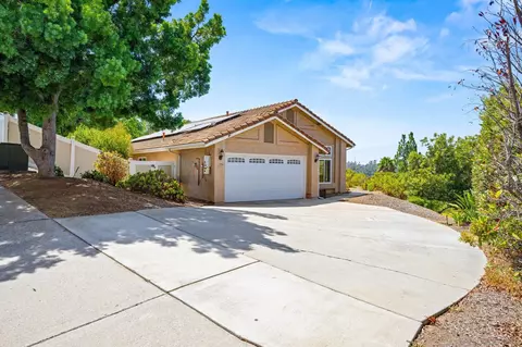 175 Bahia Ln, Escondido, CA 92026