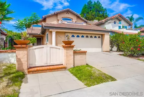 1868 Avenida Segovia, Oceanside, CA 92056 photo 2