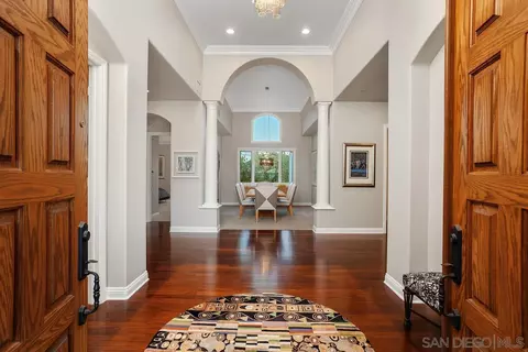 Entry Way - 947 Via Di Felicita, Encinitas, CA 92024 photo 1 of 3