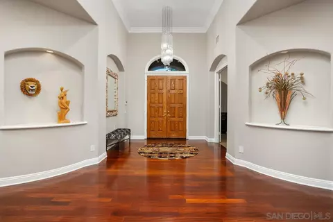 Entry Way - 947 Via Di Felicita, Encinitas, CA 92024 photo 2 of 3