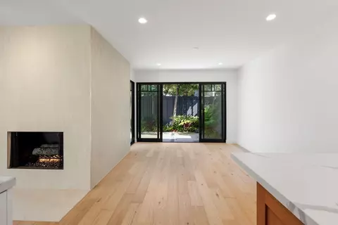 Living - 15 Half Moon Bnd, Coronado, CA 92118 photo 7 of 7