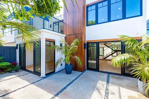 Exterior - 15 Half Moon Bnd, Coronado, CA 92118 photo 4 of 16