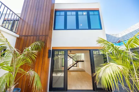 Exterior - 15 Half Moon Bnd, Coronado, CA 92118 photo 2 of 16