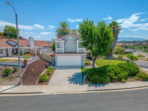 View/Area - 39528 Shadow View Ct, Temecula, CA 92591 photo 1 of 4