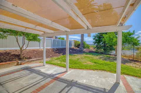 Exterior - 39528 Shadow View Ct, Temecula, CA 92591 photo 5 of 5