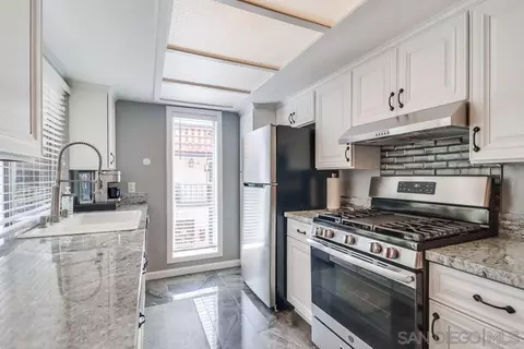 6878 Navajo Rd #80, San Diego, CA 92119