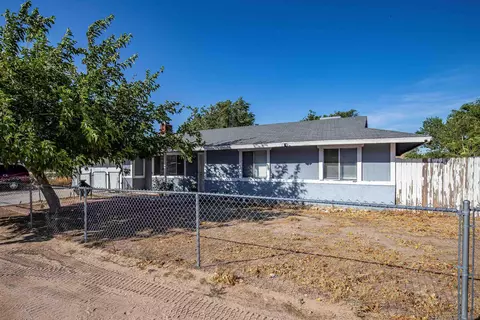 16523 Mackennas Gold Ave, Lake Los Angeles, CA 93591