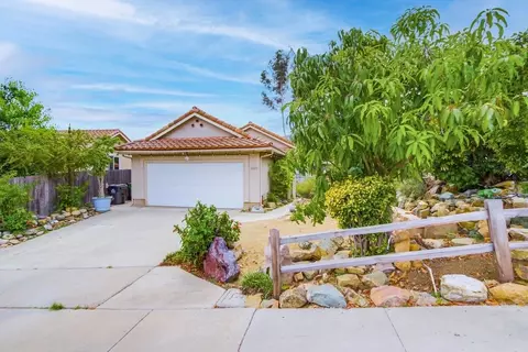 10095 Jacoby Rd, Spring Valley, CA 91977
