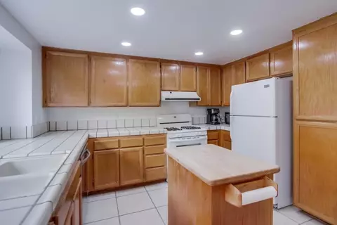 Kitchen - 10095 Jacoby Rd, Spring Valley, CA 91977 photo 1 of 2