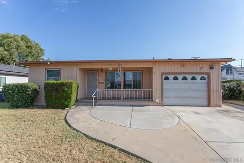 697 Patricia Ln, El Cajon, CA 92020