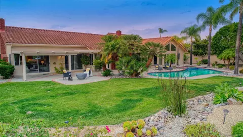 Exterior - 13988 Pequot Dr, Poway, CA 92064 photo 6 of 7