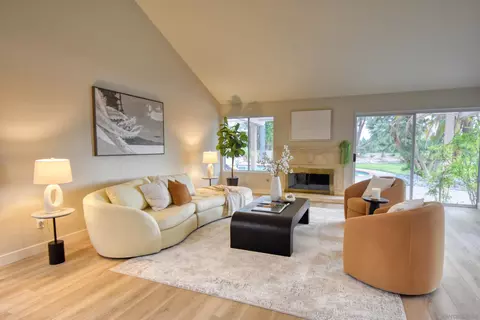 Living - 13988 Pequot Dr, Poway, CA 92064 photo 1 of 10