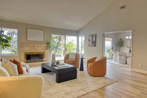 Living - 13988 Pequot Dr, Poway, CA 92064 photo 5 of 10