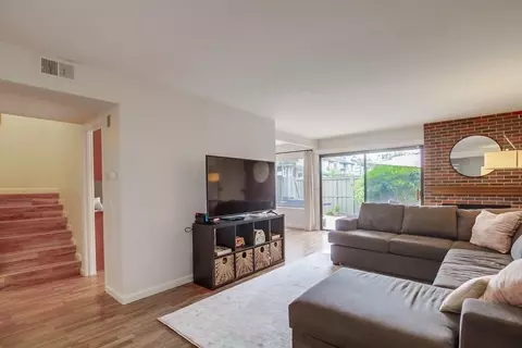 8137 Via Mallorca, La Jolla, CA 92037 photo 7