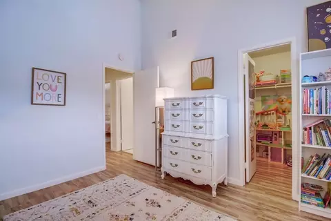 8137 Via Mallorca, La Jolla, CA 92037 photo 38
