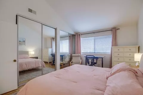 8137 Via Mallorca, La Jolla, CA 92037 photo 32