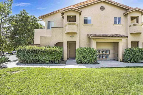202 Woodland Pkwy #115, San Marcos, CA 92069