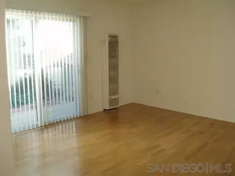 Living - 5641 Chelsea Ave, La Jolla, CA 92037 photo 1 of 8