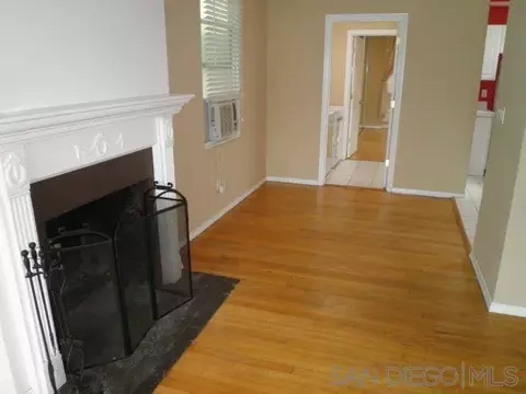 Living - 5641 Chelsea Ave, La Jolla, CA 92037 photo 6 of 8
