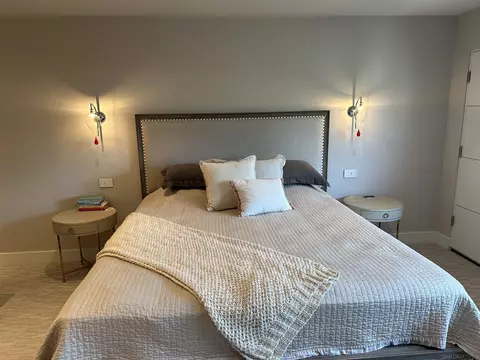 Bedroom - 1526 Ynez Pl, Coronado, CA 92118 photo 2 of 4