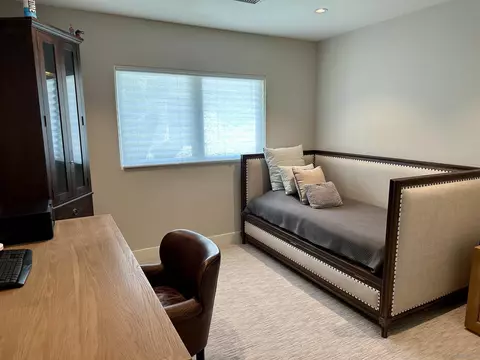 Bedroom - 1526 Ynez Pl, Coronado, CA 92118 photo 4 of 4