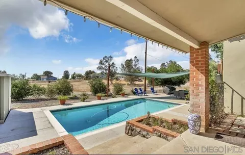 Exterior - 362 Steffy Rd, Ramona, CA 92065 photo 7 of 9