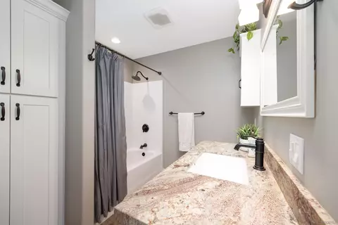 Bath - 362 Steffy Rd, Ramona, CA 92065 photo 1 of 2