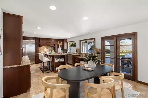 Dining - 313 Trailview Rd, Encinitas, CA 92024 photo 1 of 1