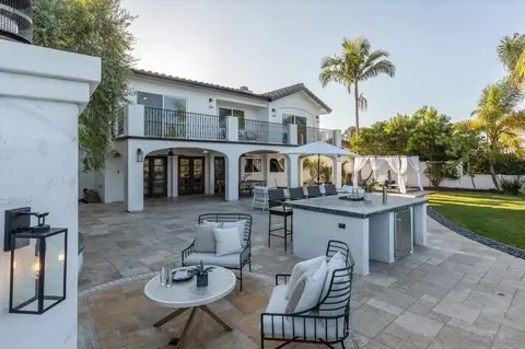 Exterior - 313 Trailview Rd, Encinitas, CA 92024 photo 6 of 12
