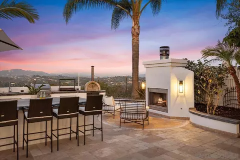 Other - 313 Trailview Rd, Encinitas, CA 92024 photo 3 of 12
