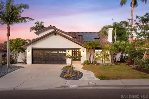 Exterior - 313 Trailview Rd, Encinitas, CA 92024 photo 1 of 12