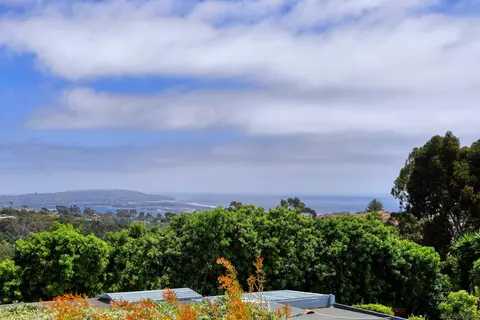 View/Area - 5882 Sagebrush Rd, La Jolla, CA 92037 photo 1 of 5