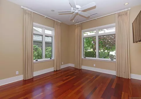 Bedroom - 5882 Sagebrush Rd, La Jolla, CA 92037 photo 2 of 2