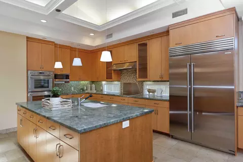 Kitchen - 5882 Sagebrush Rd, La Jolla, CA 92037 photo 2 of 3