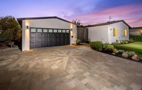 4635 Mount Gaywas Dr, San Diego, CA 92117