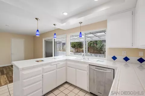 1430 Elva Ter, Encinitas, CA 92024 photo 14