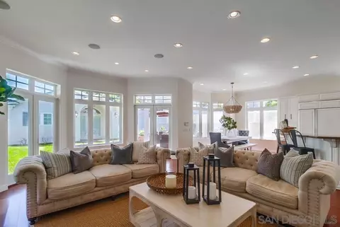 541 Margarita Ave, Coronado, CA 92118