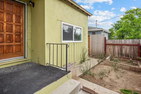 Exterior - 6221 Severin Dr, La Mesa, CA 91942 photo 2 of 5