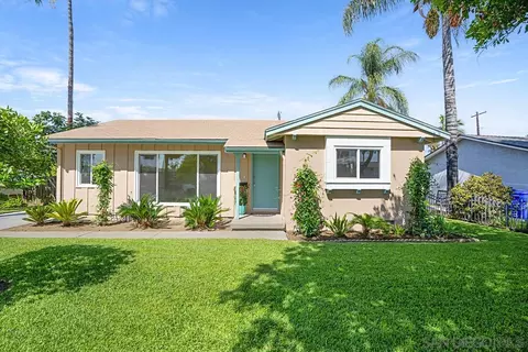 10052 Central Ave, Montclair, CA 91763