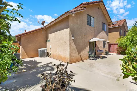 1316 Kiso Gln, Escondido, CA 92025 photo 29