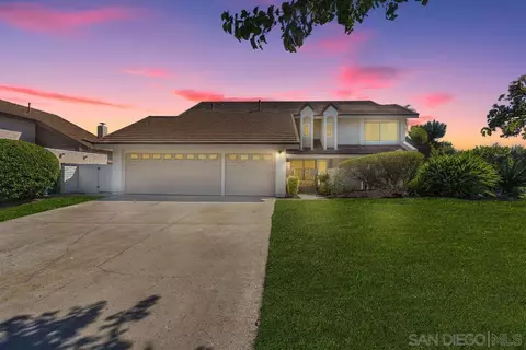 3248 Casa Bonita Dr, Bonita, CA 91902
