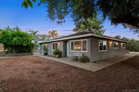 1635 Roble Grande Rd, Alpine, CA 91901 photo 3