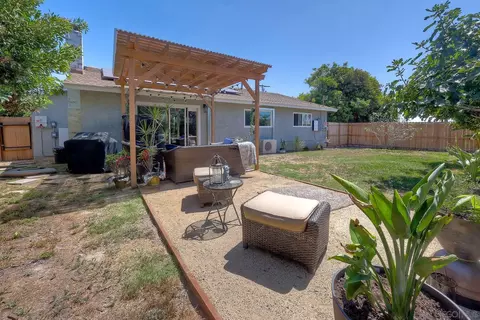 Exterior - 2915 Jody Ln, Oceanside, CA 92056 photo 4 of 8