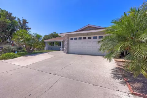 Exterior - 2915 Jody Ln, Oceanside, CA 92056 photo 2 of 8
