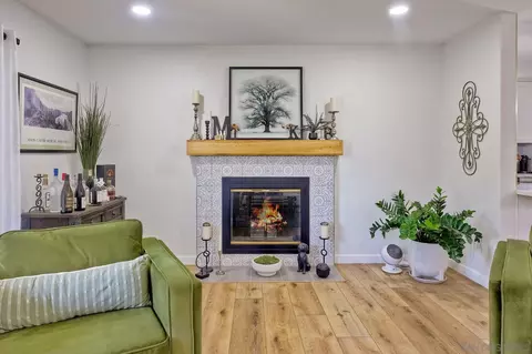 Living - 2915 Jody Ln, Oceanside, CA 92056 photo 1 of 2