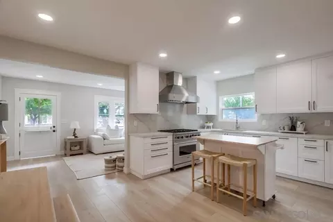 474 H Ave, Coronado, CA 92118 photo 8