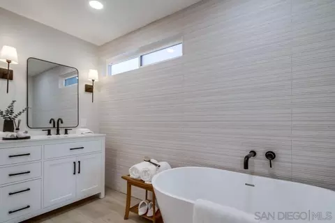 474 H Ave, Coronado, CA 92118 photo 27